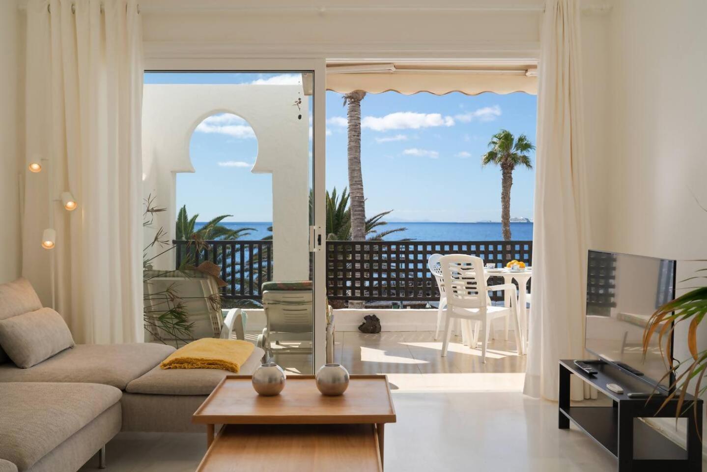 Magnifico Alojamiento Con Vistas Al Oceano Costa Teguise Dış mekan fotoğraf