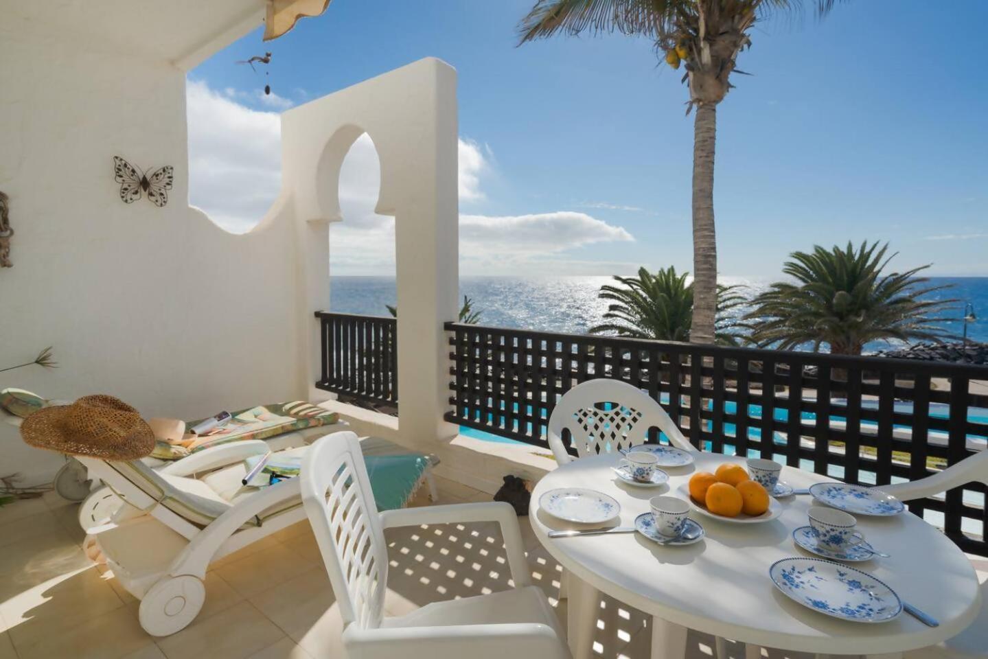 Magnifico Alojamiento Con Vistas Al Oceano Costa Teguise Dış mekan fotoğraf